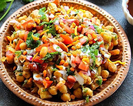 Order Chana Chaat food online from Hadi Restaurant store, New York on bringmethat.com