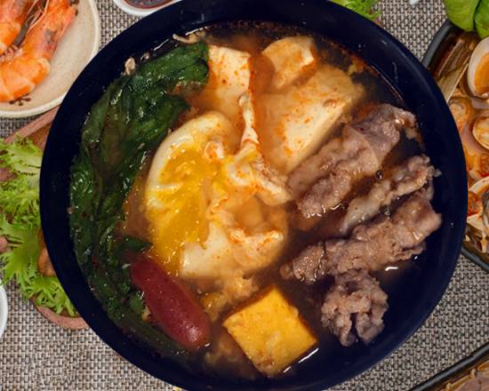 高雄市楠梓區美食 花豆腐韓式豆腐煲專賣店 推薦必吃餐廳 楠梓人氣美食 在地熱門宵夜 平價晚餐 宵夜小火鍋