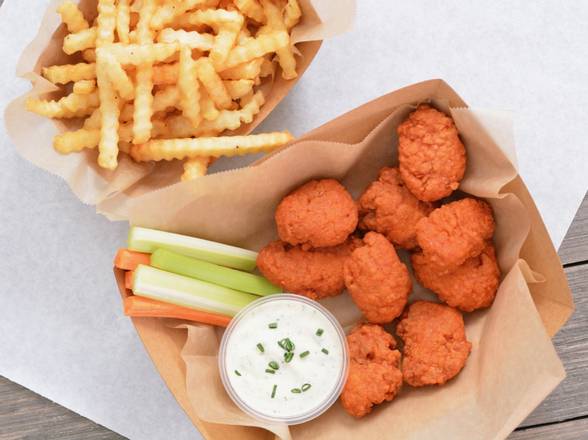 Order 9 Crispy Boneless Wings Combo food online from Wing SZN store, Chandler on bringmethat.com