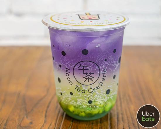 Order Kiwi Galaxy (16oz) food online from Noon Tea Creperie store, Madison on bringmethat.com
