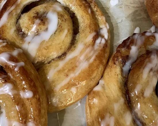 Order Cinnamon Roll food online from Bam German Bakery And More store, Cape Coral on bringmethat.com