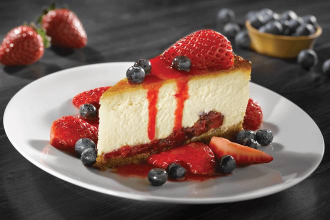 Order CHEESECAKE WITH FRESH BERRIES food online from Old Chicago store, Lakewood on bringmethat.com