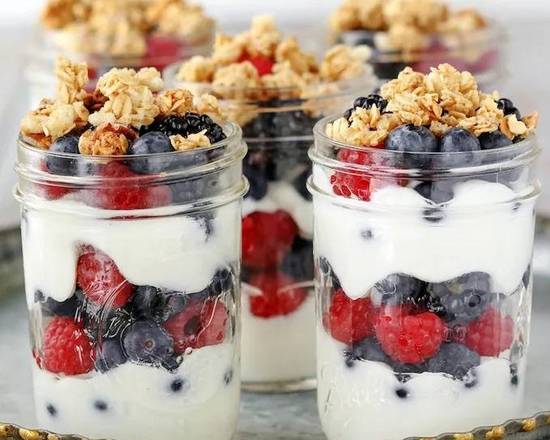 Order  Granola Yogurt  food online from Breakfast To Door store, Mamaroneck on bringmethat.com
