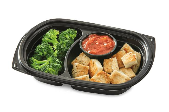 Order Kids Grilled Chicken Breast with Marinara food online from Noodles & Company store, St Paul on bringmethat.com