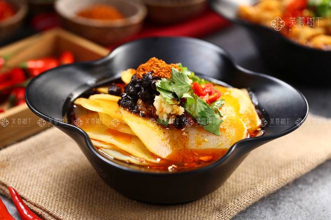 Order Slice Potato 冒土豆 food online from Hibiscus Tree 芙蓉树下 store, City Of Industry on bringmethat.com