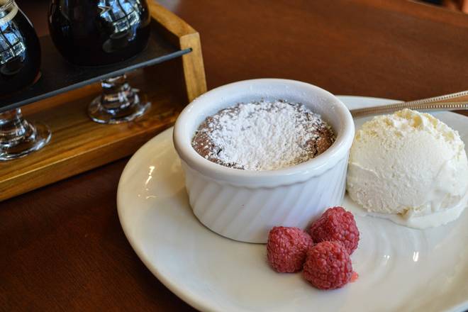 Order Warm Chocolate Molten Cake food online from Iron Hill Brewery & Restaurant store, Greenville on bringmethat.com
