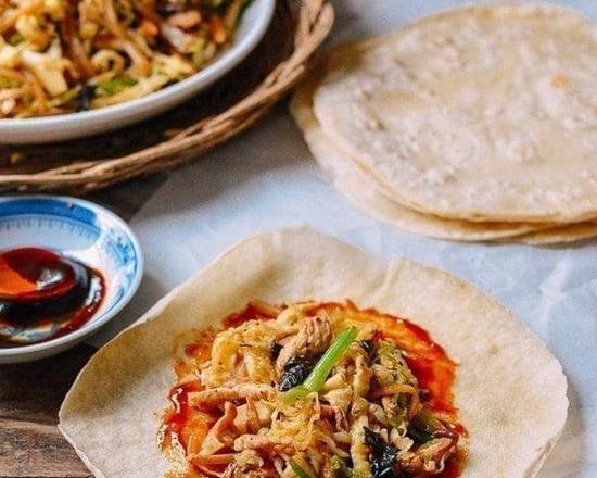 Order Moo Shu Chicken ( no rice with 4 pancakes) food online from Sushi Sumo store, Alpharetta on bringmethat.com