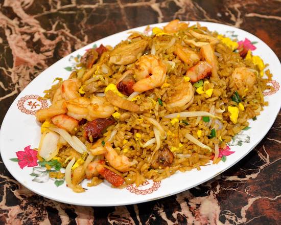 Order House Special Fried Rice food online from Hong-Kong Chinese Restaurant store, Port Saint Lucie on bringmethat.com