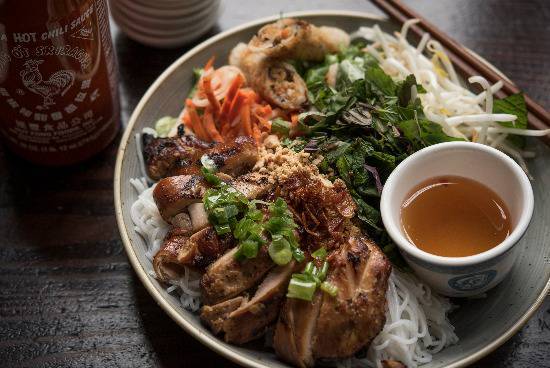 Order Grilled Chicken Vermicelli Noodles food online from Ba Bar store, Seattle on bringmethat.com