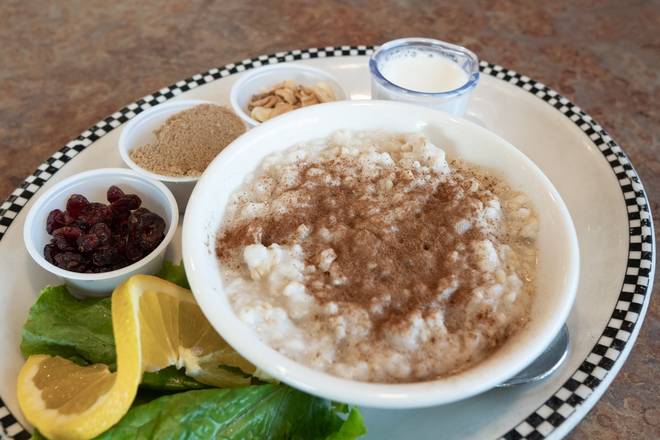 Order Hot Oatmeal food online from Black Bear Diner store, Rohnert Park on bringmethat.com