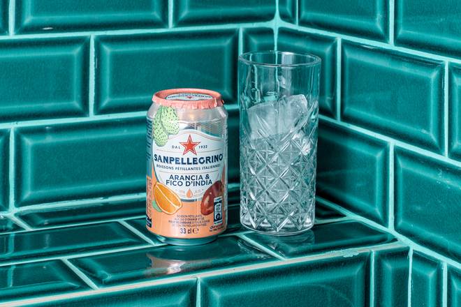 SAN PELLEGRINO ORANGE/GRENADE