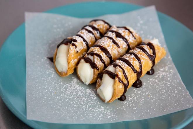 Order ORIGINAL CANNOLI food online from Amore Pizzeria store, Clearwater on bringmethat.com