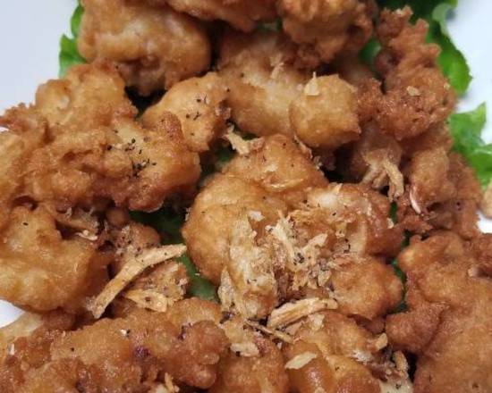 Order Fried Calamari food online from Lan Xang store, Fort Myers on bringmethat.com