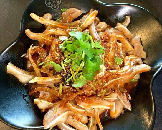Order Braised Pig Ear 辣卤猪耳朵  food online from Hibiscus Tree 芙蓉树下 store, City Of Industry on bringmethat.com