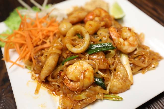 Order Pad Thai food online from Cook On Thai store, Corona on bringmethat.com