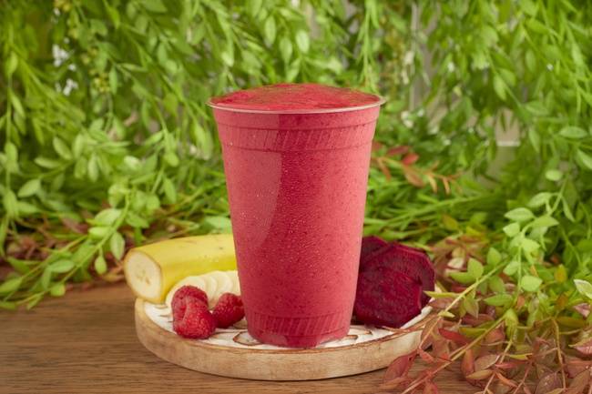 Order Bloody Berry Smoothie food online from Roots Juice Bar store, Miami on bringmethat.com