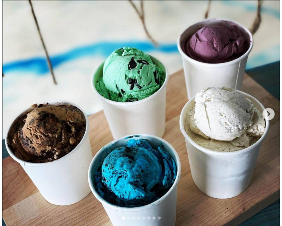 Order Scoop N Buns Menu Delivery【Menu & Prices】 Garland Uber Eats