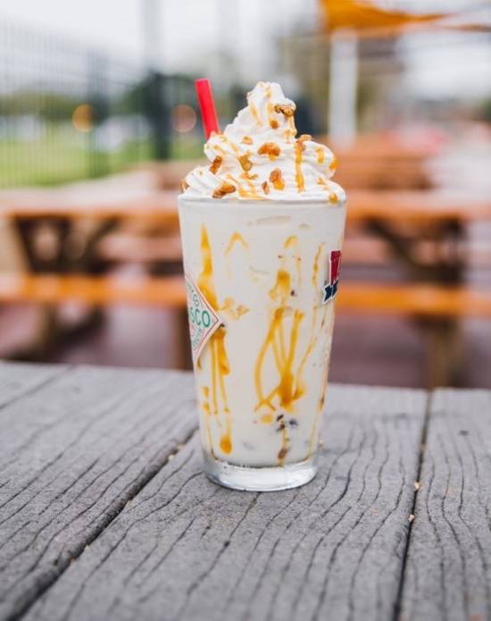 Order Milkshakes food online from Walk-On Sports Bistreaux store, Tallahassee on bringmethat.com