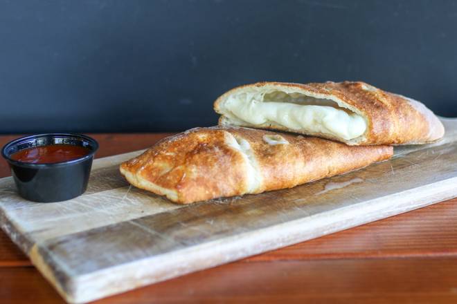 Order Romano’s Strombolis  food online from Tommy Tavern + Tap store, Parsippany on bringmethat.com