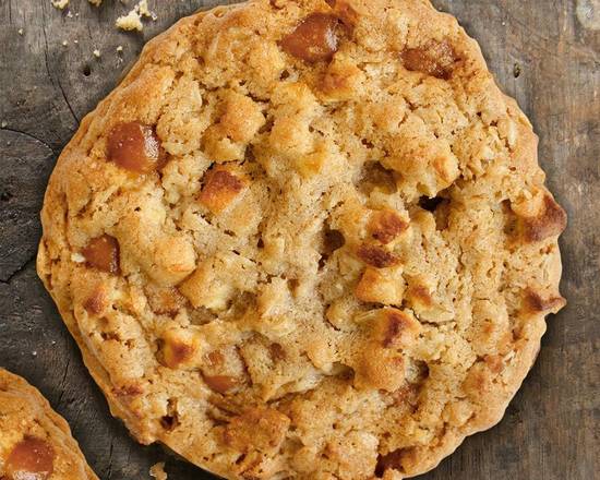 Order Deluxe Apple Pie food online from Alibi Cookies store, Saint Louis on bringmethat.com