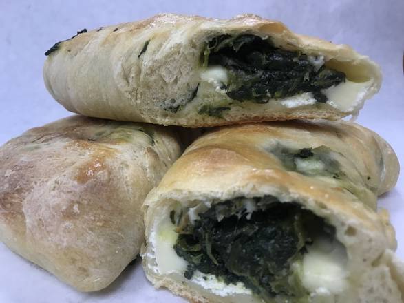 Order Spinach & Ricotta Calzone  food online from Cesarina's Deli store, Largo on bringmethat.com