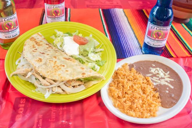 Order Super Fajita Quesadilla food online from El Canelo store, New Castle on bringmethat.com