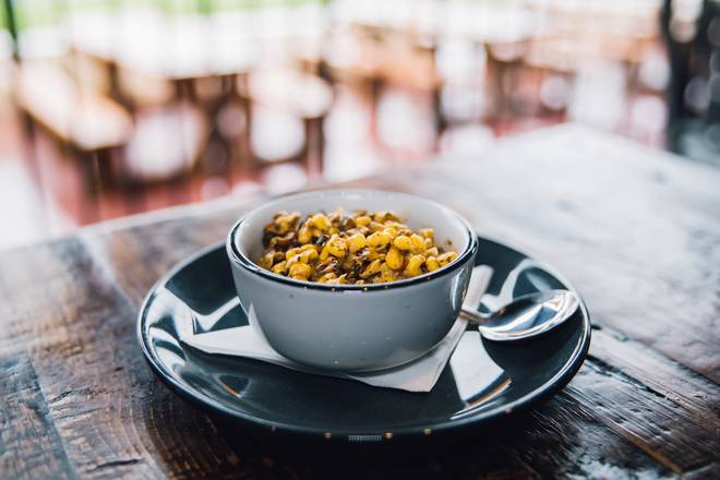 Order Louisiana Street Corn food online from Walk-On Sports Bistreaux store, Tallahassee on bringmethat.com