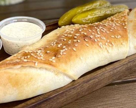 Order Calzone food online from Mama Pizza & Coffee Shop store, Miami on bringmethat.com