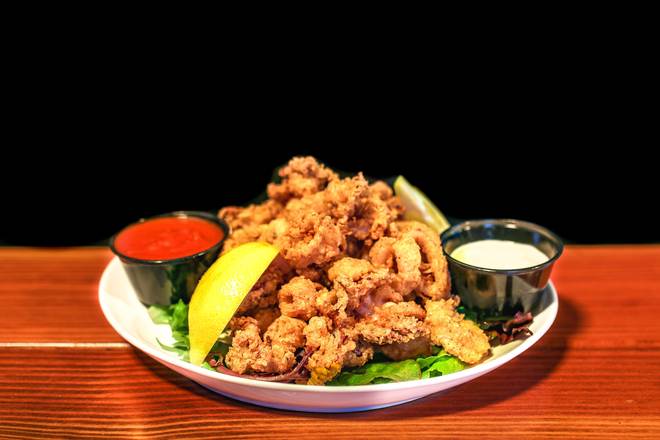 Order Fried Calamari food online from Tommy Tavern + Tap store, Parsippany on bringmethat.com