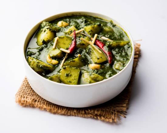 Order Palak Aloo food online from Bhabi Indian Restaurant store, Fremont on bringmethat.com
