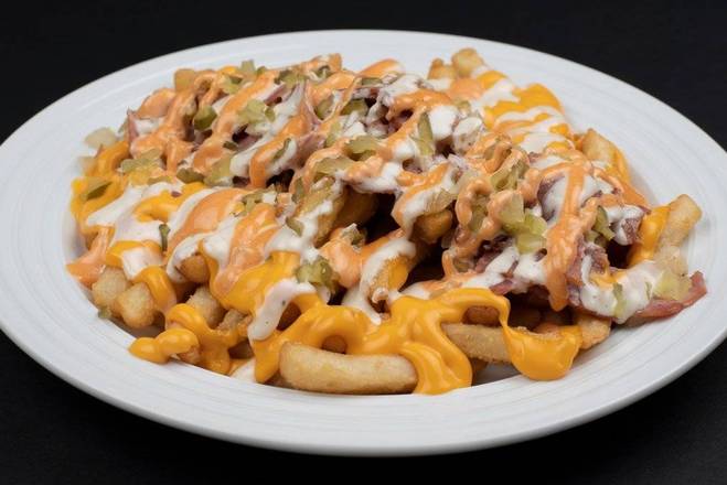 Order Fully Loaded Fries (Large) food online from YO! PIZZA & FRIES store, Little Canada on bringmethat.com