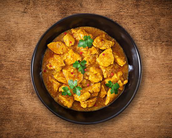 Order United Chicken Curry  food online from United Kitchens Of India store, Schaumburg on bringmethat.com