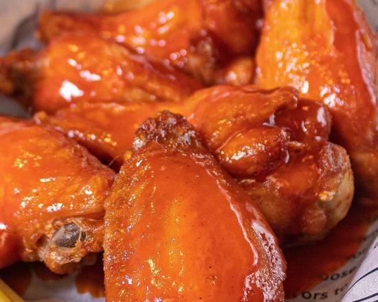 Order Wings  food online from Crab Du Jour store, Wilson on bringmethat.com