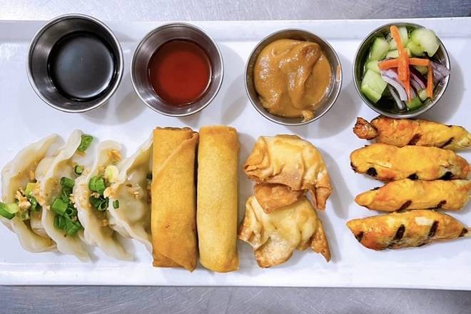 Order Baramee Sampler food online from Baramee Thai Restaurant store, San Pedro on bringmethat.com