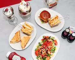 Friendly's (1836 Catasauqua Road)