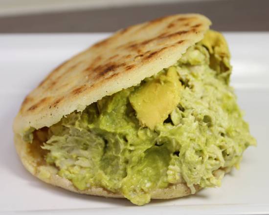 Order Reina Pepiada Arepa food online from Dale Arepa Bar & Healthy Bistro store, Miami on bringmethat.com