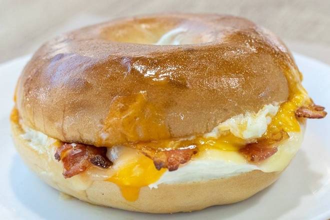 Order Ultimate Grilled Cheese with Bacon  food online from Einstein Bros Bagels store, Palm Harbor on bringmethat.com