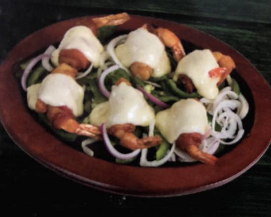 Order deluxe Jumbo Shrimp (Camarones de Lujo) food online from Ruchis Taqueria store, Houston on bringmethat.com