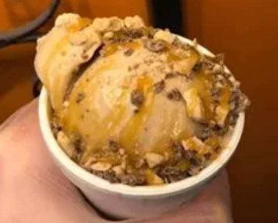 Order Locally Roasted Coffee food online from Ice Dreammm Shop store, Lutz on bringmethat.com