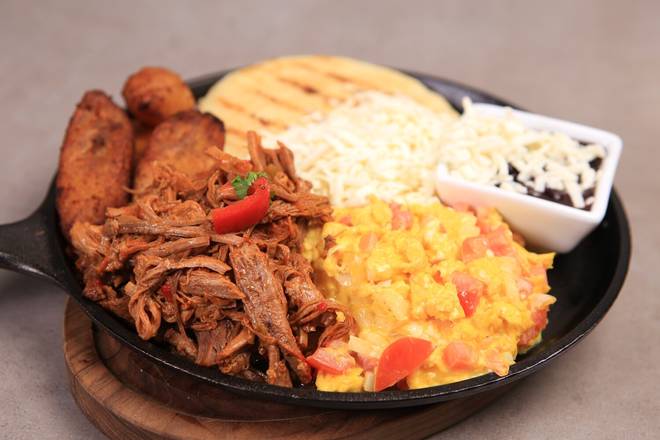 Order Breakfast Criollo food online from Chicken Grill store, Miami on bringmethat.com