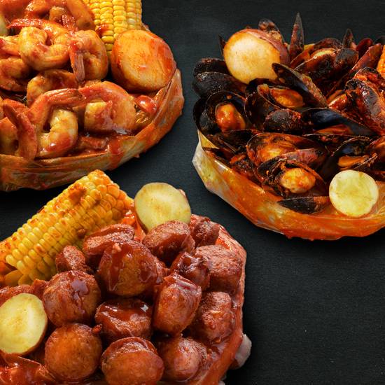 Order Captain's Family Bundle food online from The Captain Boil store, Orange City on bringmethat.com