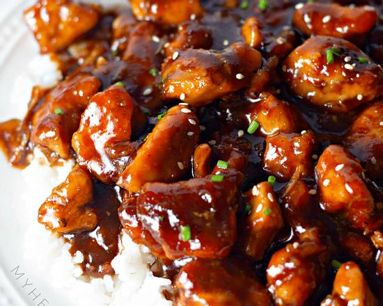 Order Bourbon Chicken food online from Halal Fusion Chinese Restaurant store, Philadelphia on bringmethat.com
