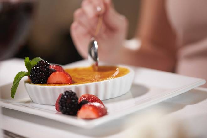 Order CRÈME BRÛLÉE food online from Ruth Chris Steak House store, Tysons Corner on bringmethat.com