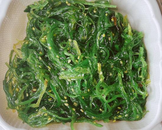 Order Seaweed Salad (8 oz) food online from Poke City store, Boston on bringmethat.com