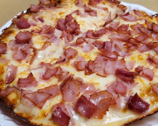 Order Ham Pizza food online from Latin Fuego store, Miami on bringmethat.com