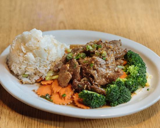 Order Garlic Pepper food online from Thaiger Room store, Seattle on bringmethat.com