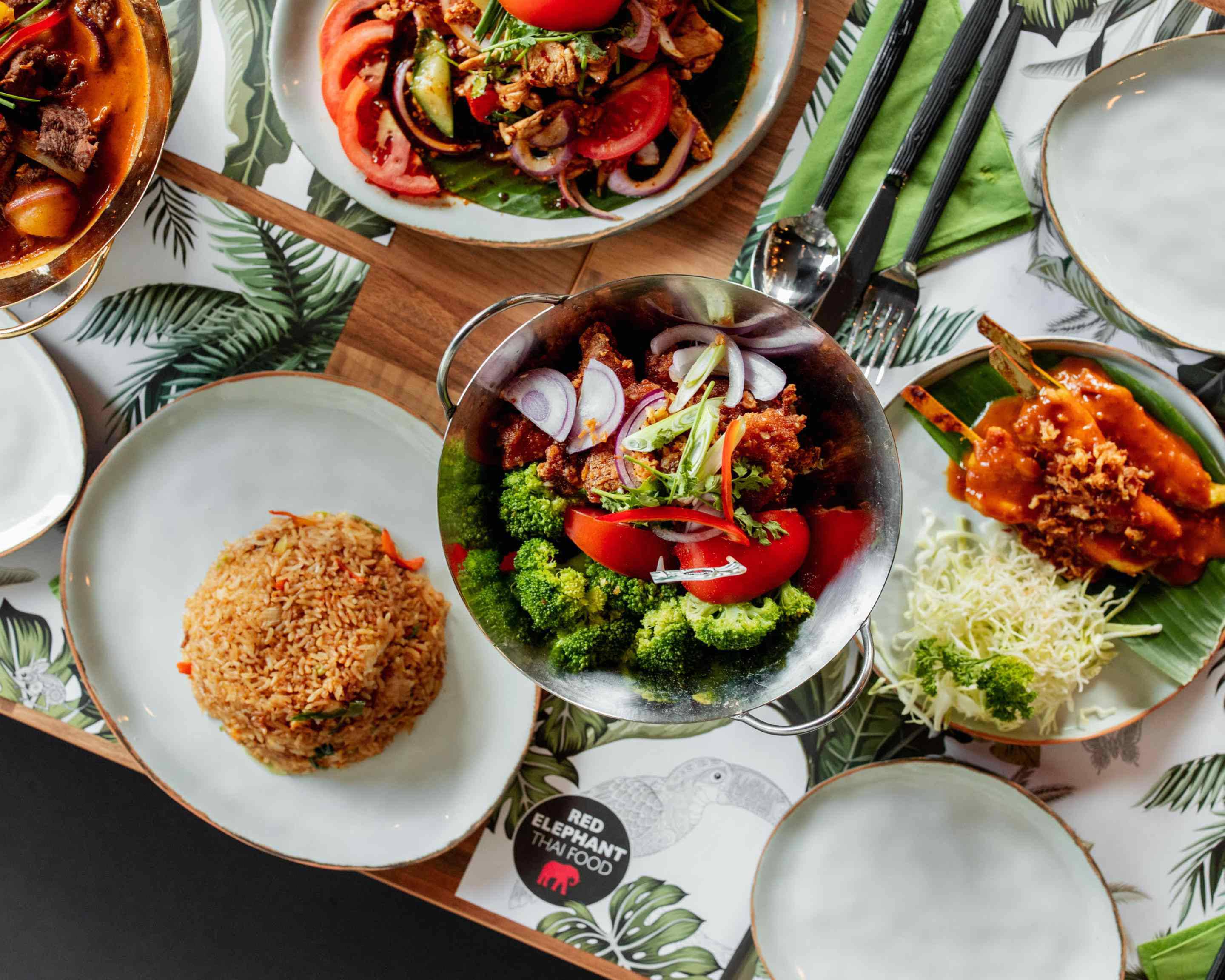 Bestellen bij Red Elephant Thai Food in Amsterdam Menu en prijzen