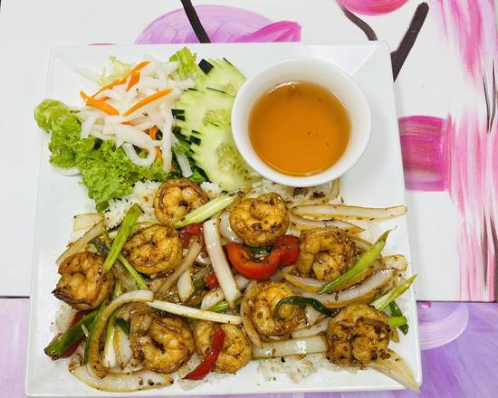 Order C9. Lemongrass Shrimp food online from Pho Binh Minh store, Maple Valley on bringmethat.com