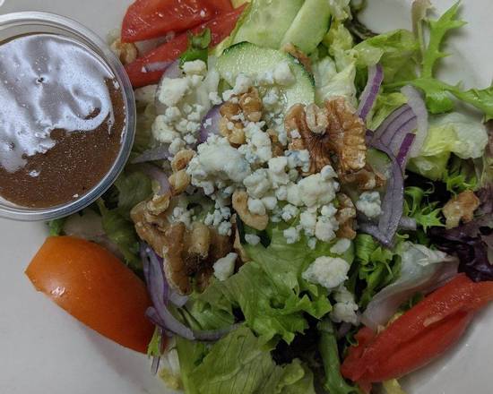 Order Blue Cheese and Walnut Salad food online from Euro Pizza Cafe store, Fountain Hills on bringmethat.com