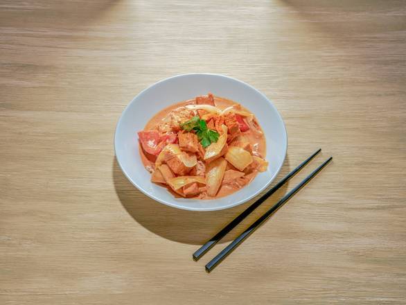 Order Massaman Curry food online from Flamin Thai store, Minneapolis on bringmethat.com